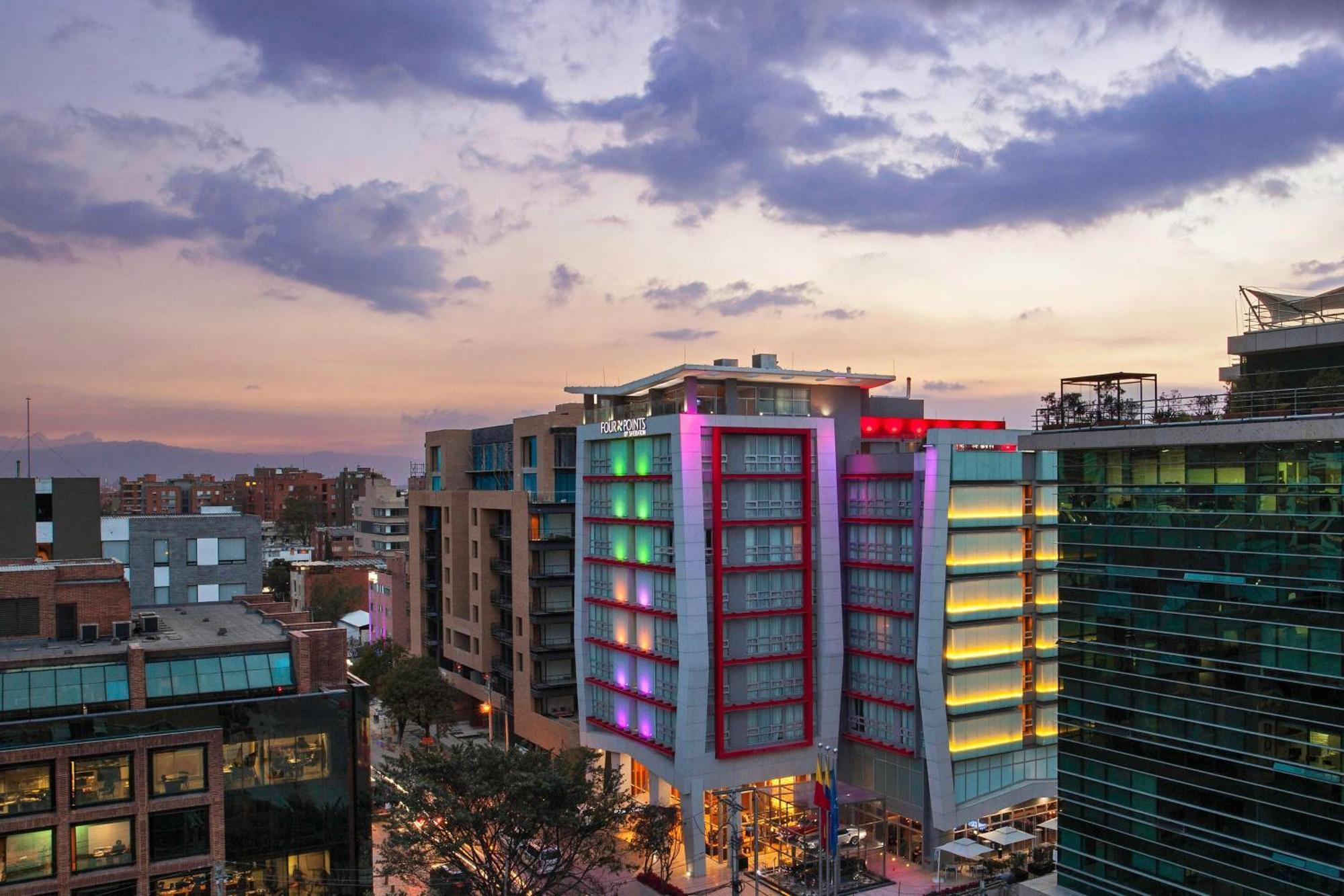 Four Points By Sheraton Богота Экстерьер фото