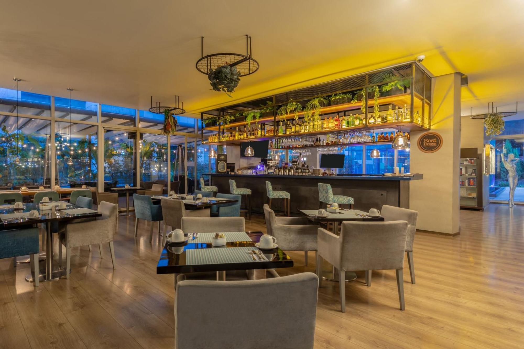 Four Points By Sheraton Богота Экстерьер фото